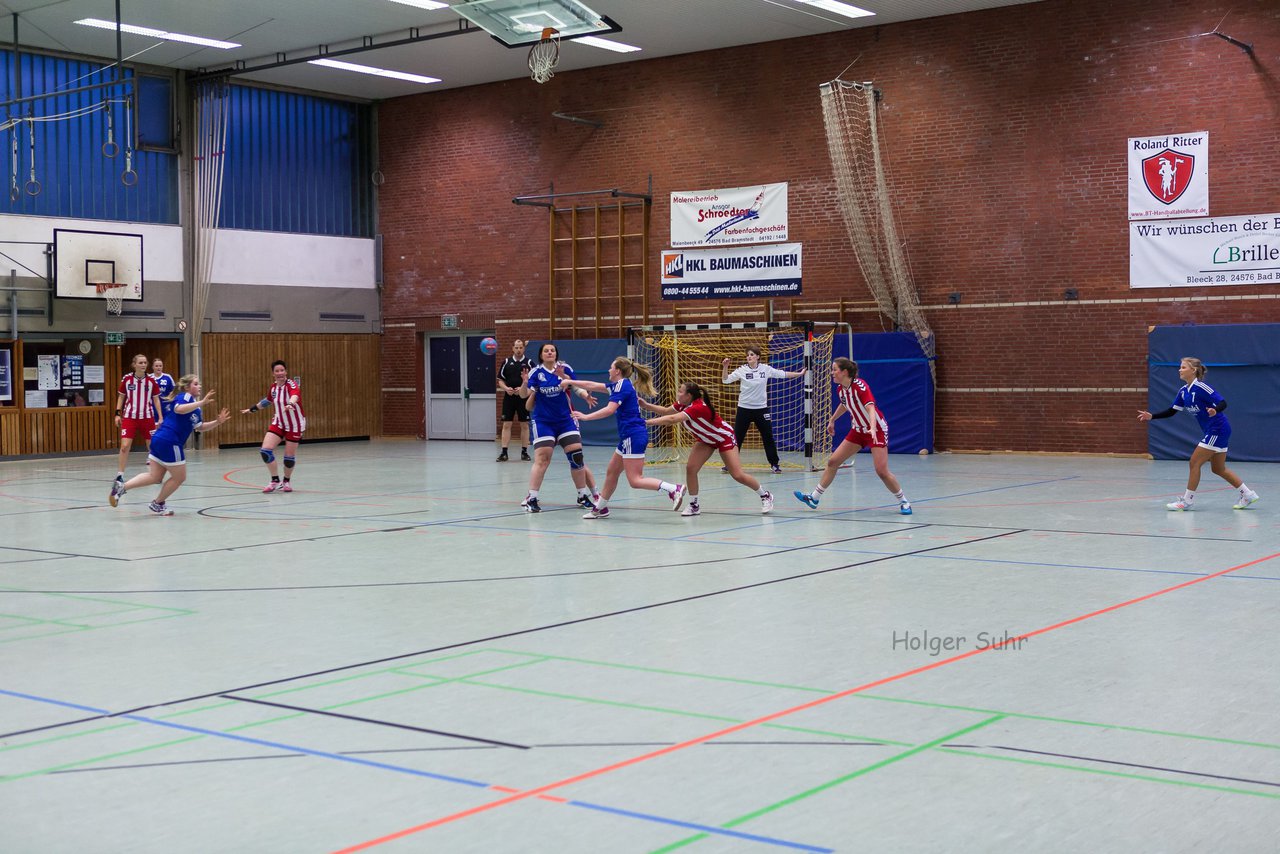 Bild 165 - Frauen Barmstedter TS - Buedelsdorfer TSV : Ergebnis: 26:12